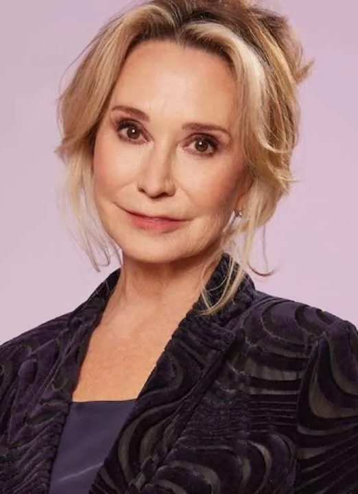 Blithe spirit felicity kendal lindsay posner noel coward theatre bath lee dean